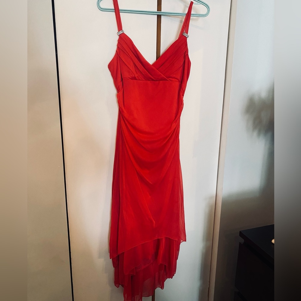 Fishia pink dress with stone